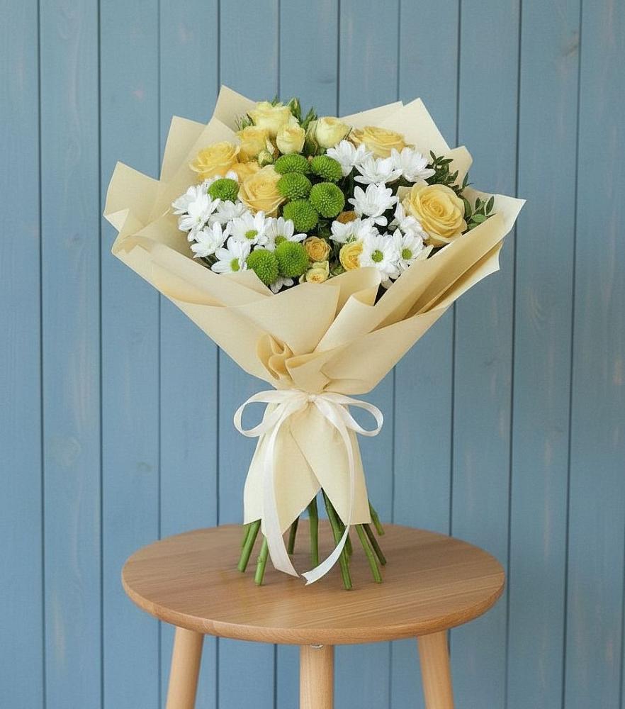 Букет цветов из: Хризантемы и Розы в Покойном