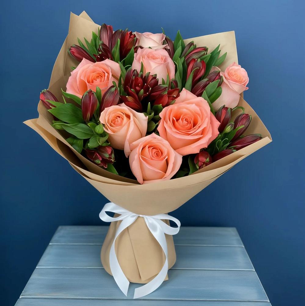 Букет цветов из: Розы и Альстромерии в Покойном