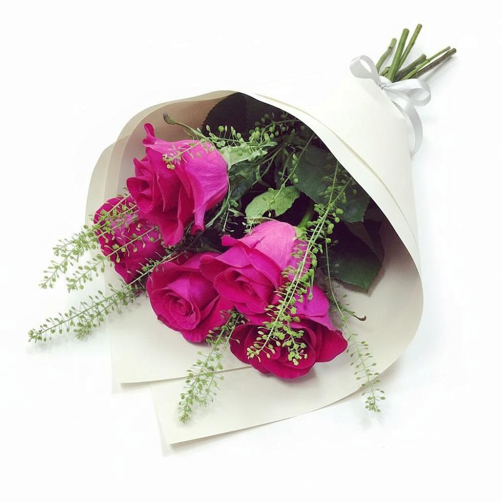 Букет цветов из: Розы в Покойном