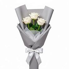 Букет 3 белые розы в Покойном