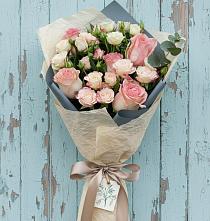 Букет цветов из:  Розы в Покойном