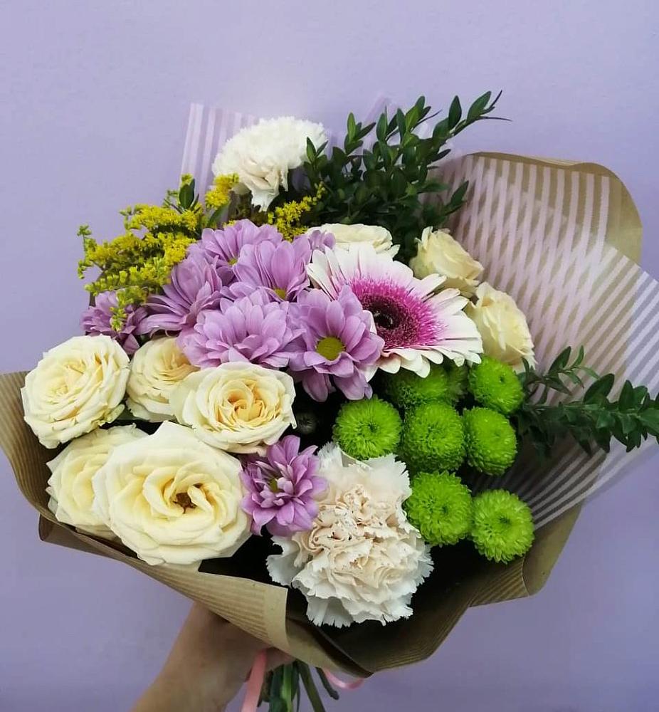 Букет цветов из: Хризантемы, Розы, Гвоздики и Герберы в Покойном