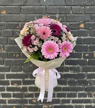 Букет цветов из:  Герберы и Хризантемы в Покойном