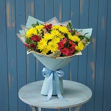 Букет цветов из:  Альстромерии и Хризантемы в Покойном