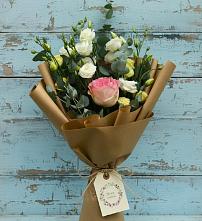 Букет цветов из:  Розы и Лизиантусы #REPLACE_PRED# Покойном